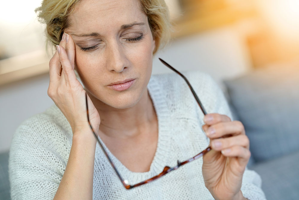 12 lesser-known symptoms of a migraine