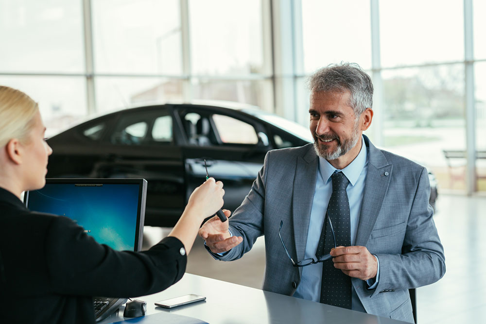 8 tips for selling a used car online